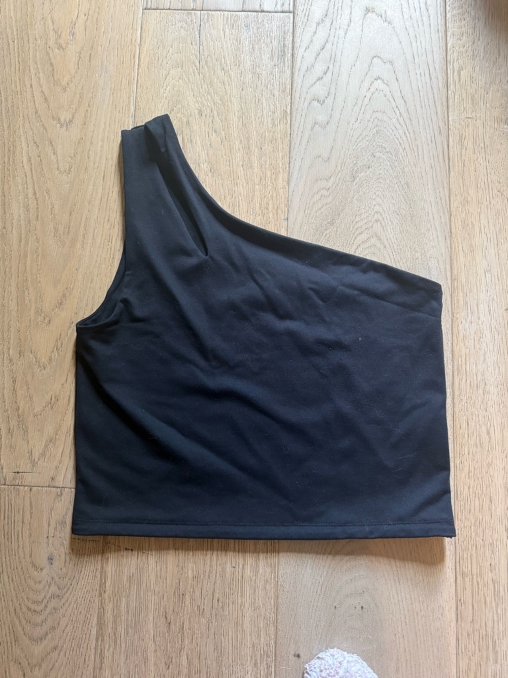 Abercrombie & Fitch One-Shoulder Black Crop Top